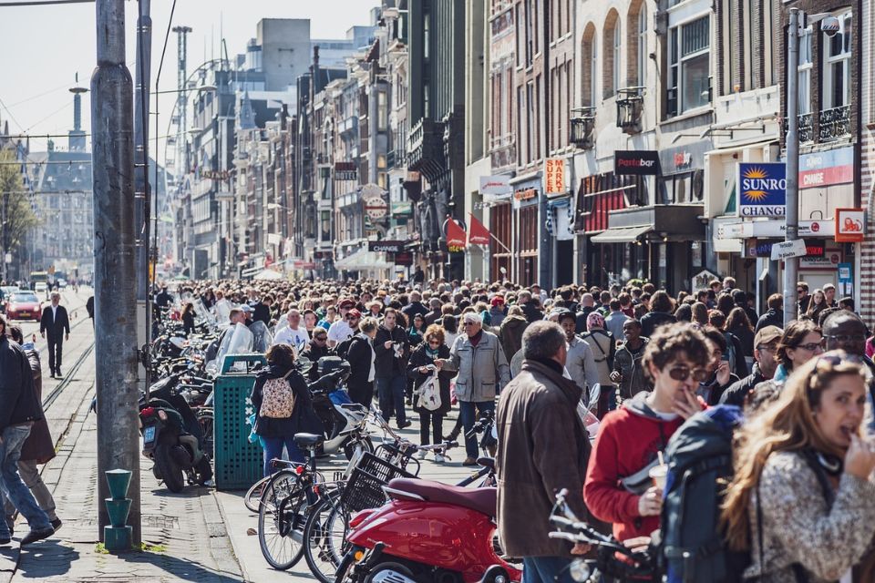 מגמות ההגירה מעצבות את האוכלוסייה הגדלה של הולנד