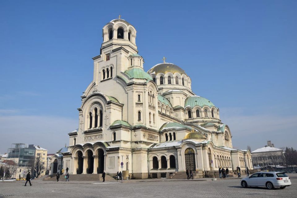 הכנסות התיירות של בולגריה עולות על הרמות שלפני המגפה בנובמבר 2023